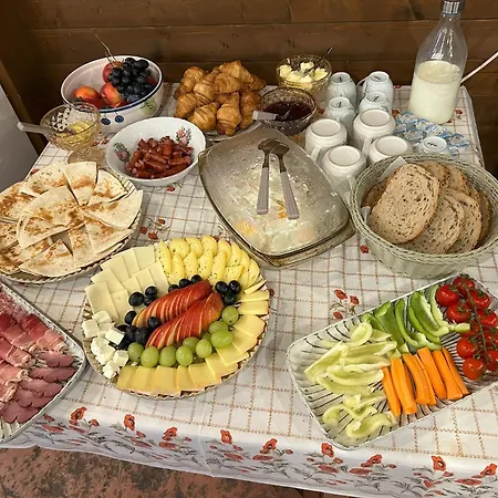 Bucovina Bed and breakfast 3*